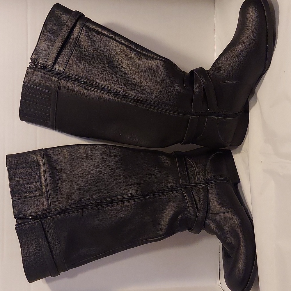 Comfortview Women's Black Tall Boots Size 9.5WW